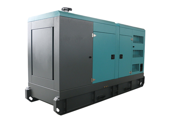 कमिंस द्वारा संचालित 200KVA तीन चरण चुप डीजल जनरेटर